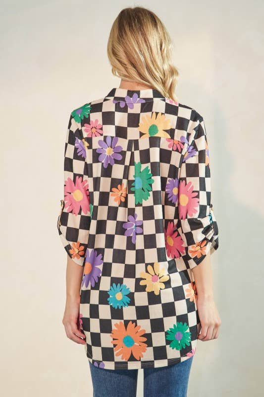 THREE QUARTER BUTTON SLEEVE MANDARIN FLORAL TOP: (S-M-L)
