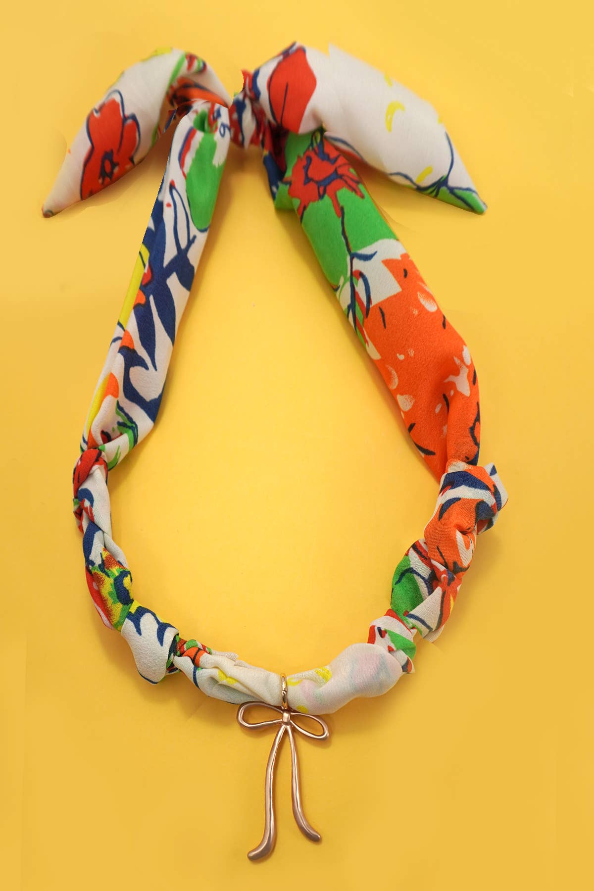 HANDMADE SCARF CHARM NECKLACE | 80N91790: G