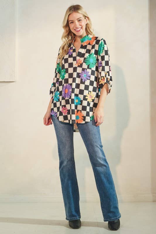 THREE QUARTER BUTTON SLEEVE MANDARIN FLORAL TOP: (S-M-L)