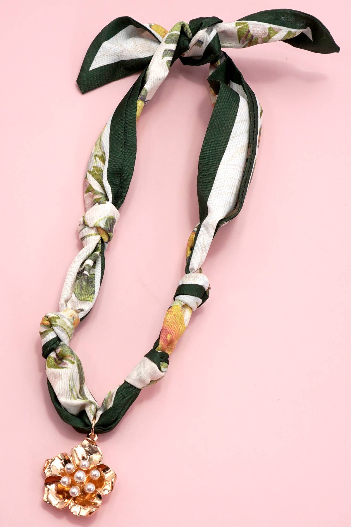 HANDMADE SCARF CHARM NECKLACE | 80N91790: G