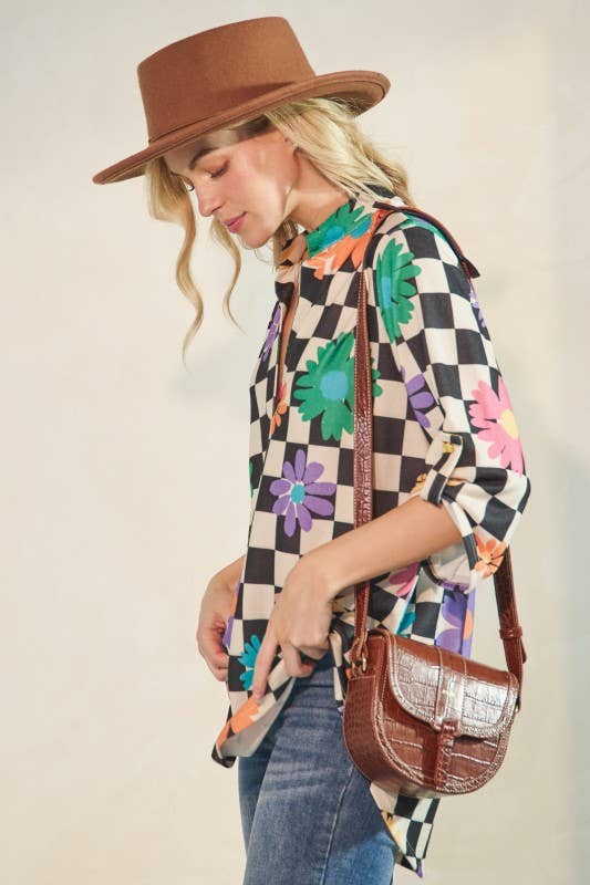 THREE QUARTER BUTTON SLEEVE MANDARIN FLORAL TOP: (S-M-L)