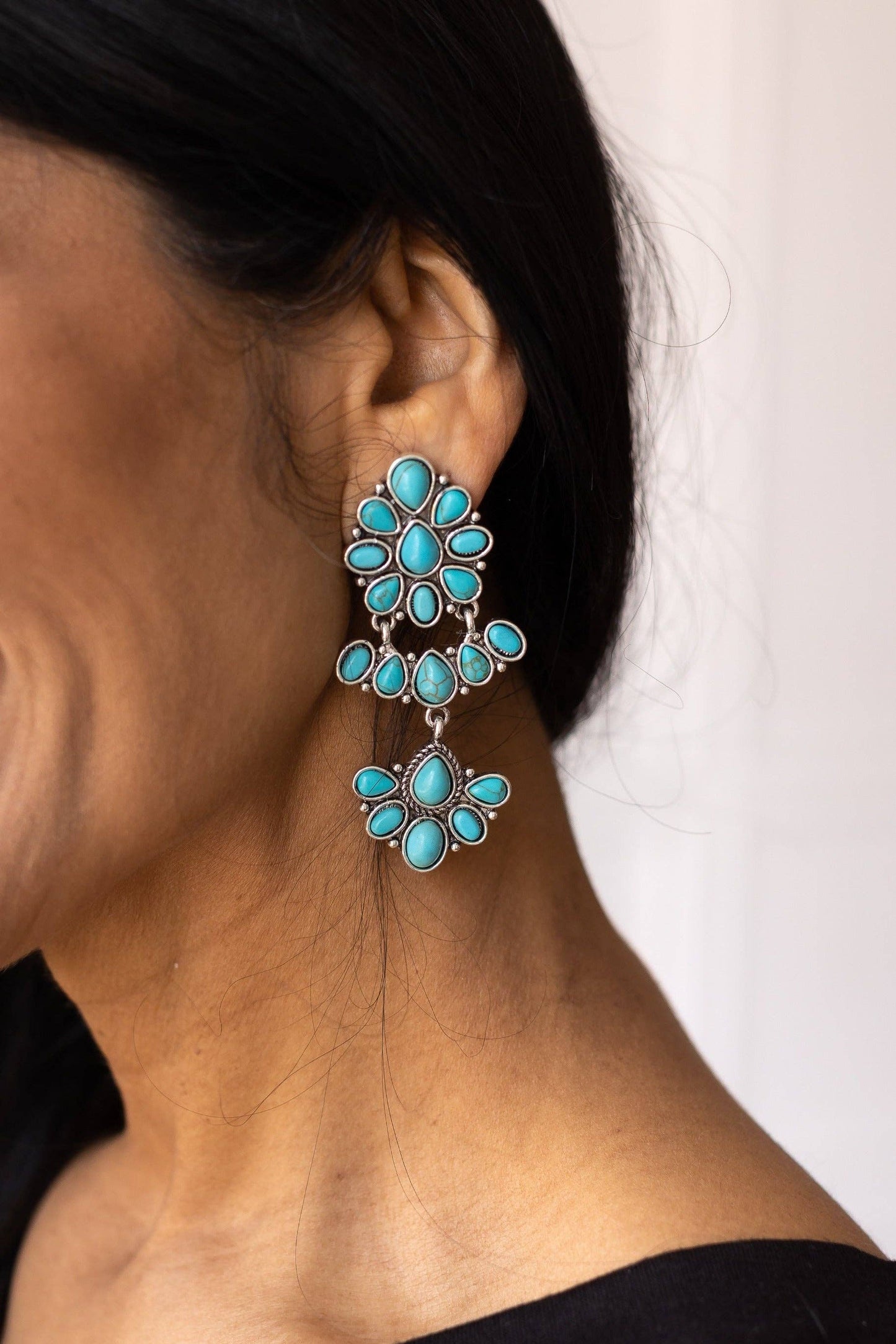 Turquoise Dream Cascade Earrings: Aurora Borealis / One Size