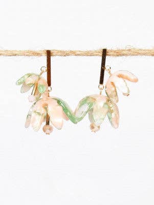 Mint Hibiscus Earrings: Mint / One Size