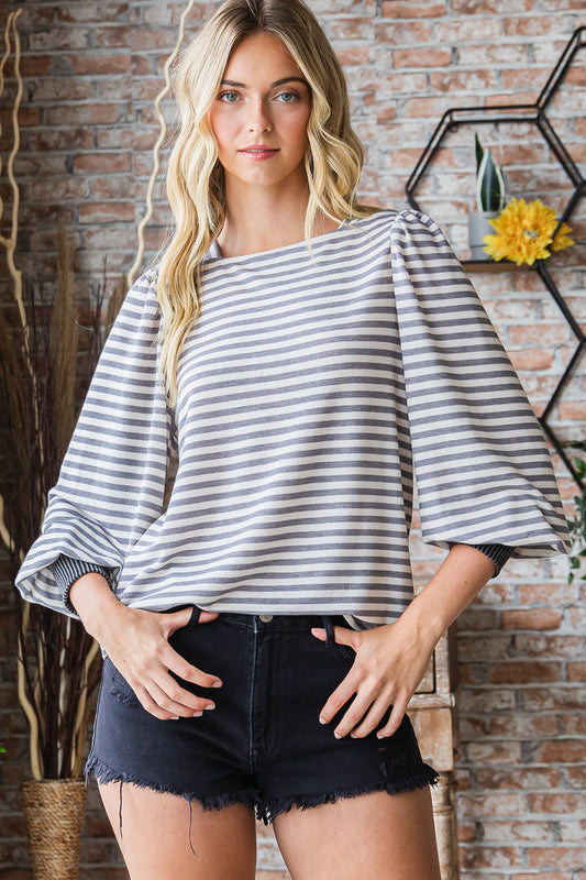 Boat neck with inserted neck detail knit top Grey / Contemporary